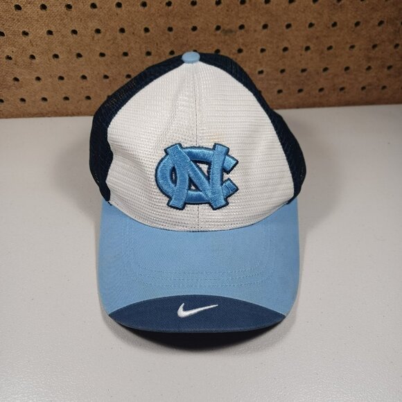 Nike mens North Carolina Tarheels mesh strapback team hat - Picture 1 of 4